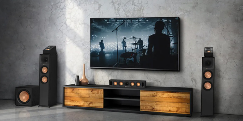 Un esempio di sistema home theatre