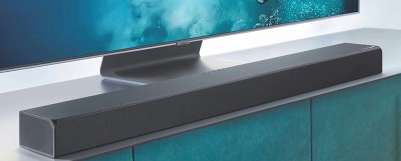 Soundbar Samsung posizionata sotto Tv