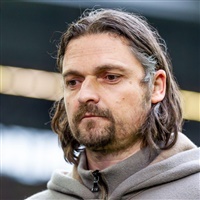 Lutz Pfannenstiel  | wikipedia