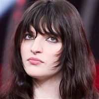 Angelica Bove  | Wikipedia