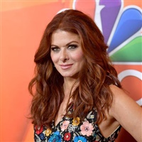 Debra Messing  | wikipedia