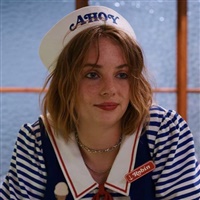 Robin Buckley  | netflix