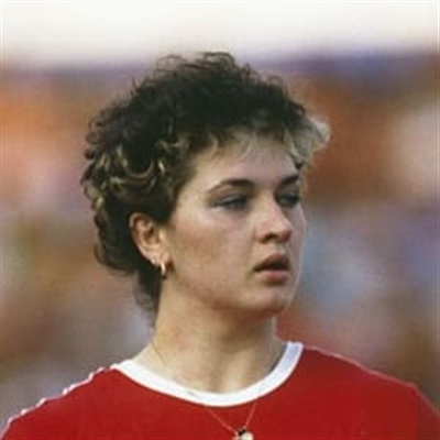 51,06 metri nel lancio del peso di Natalya Lisovskaya