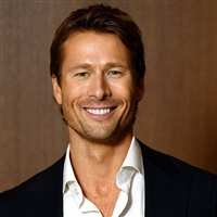 Glen Powell  | Wikipedia