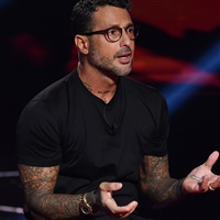 Fabrizio Corona  | Wikipedia