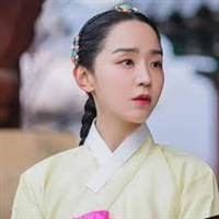 Mr. Queen  | Crave Works, YG Studioplex