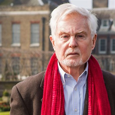 Derek Jacobi