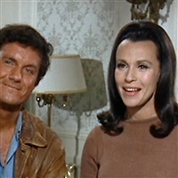 Cliff Robertson in I due mondi di Charly di Ralph Nelson, 1968, dal romanzo Fiori per Algernon
